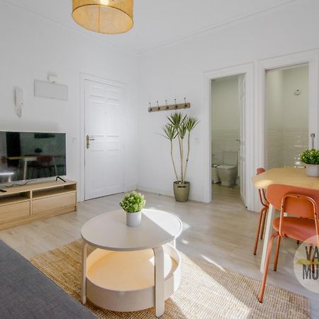 Elegant Apt Para 4Pax En Las Letras-Cortes มาดริด ภายนอก รูปภาพ
