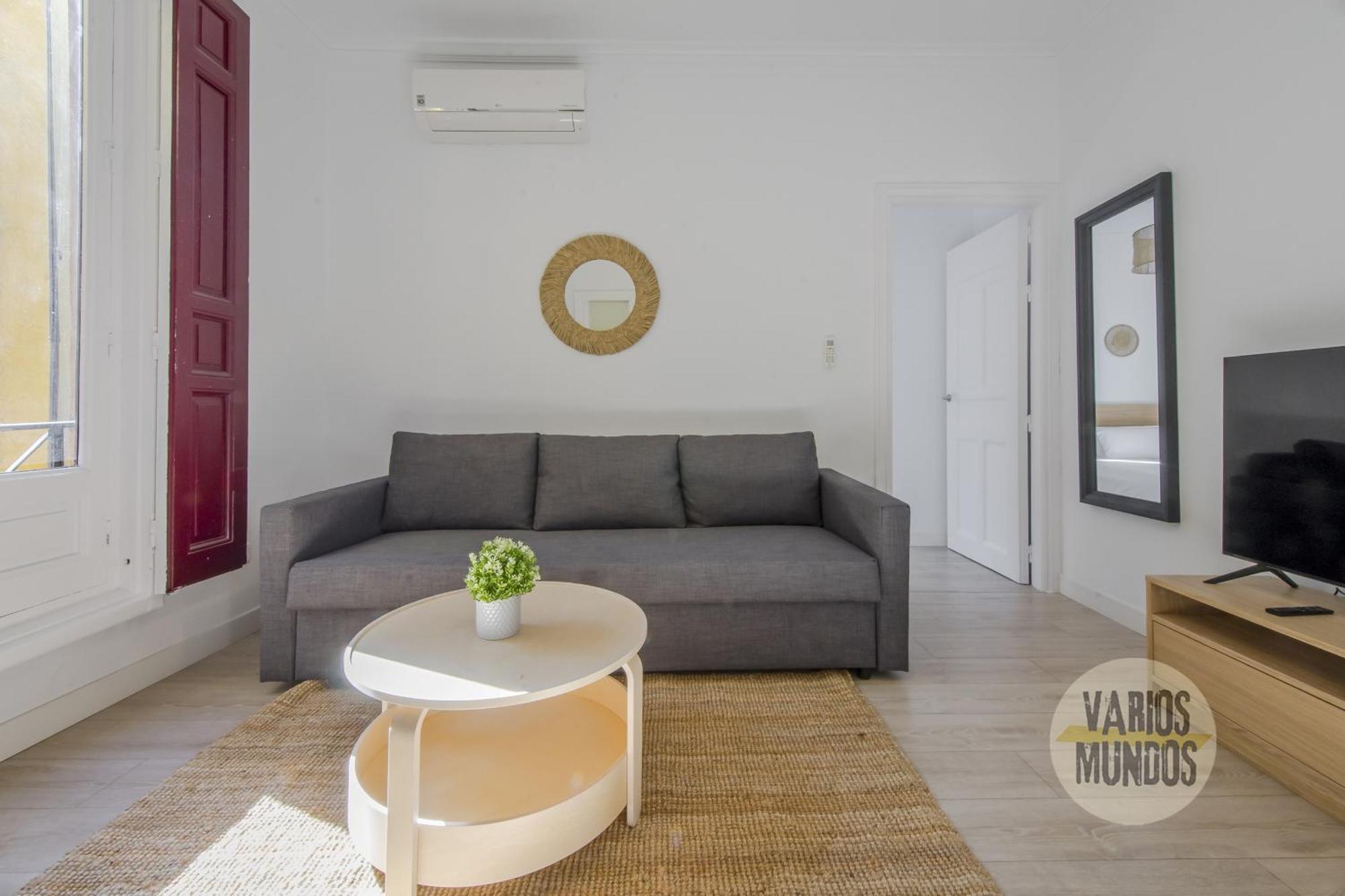 Elegant Apt Para 4Pax En Las Letras-Cortes มาดริด ภายนอก รูปภาพ
