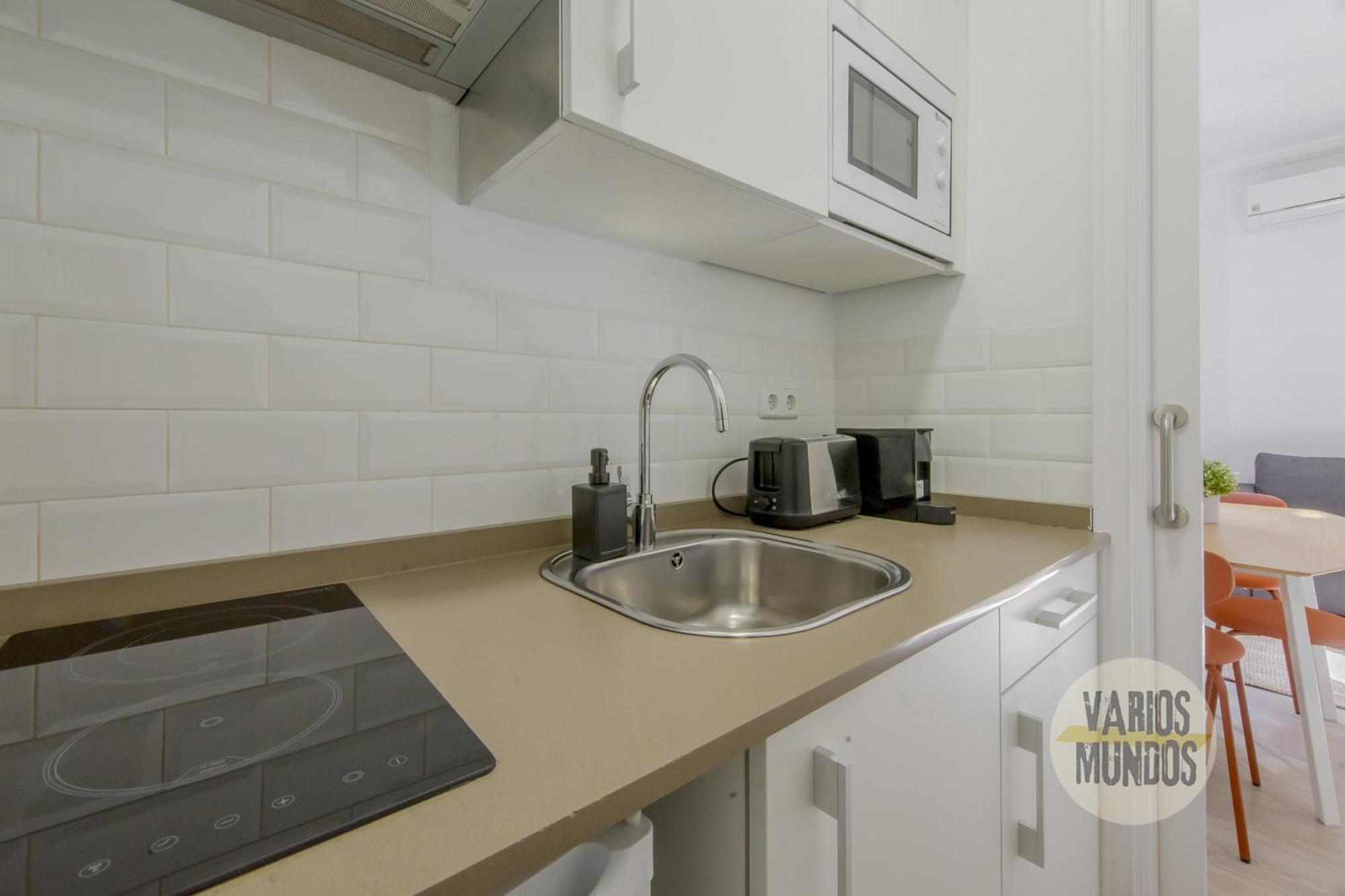 Elegant Apt Para 4Pax En Las Letras-Cortes มาดริด ภายนอก รูปภาพ