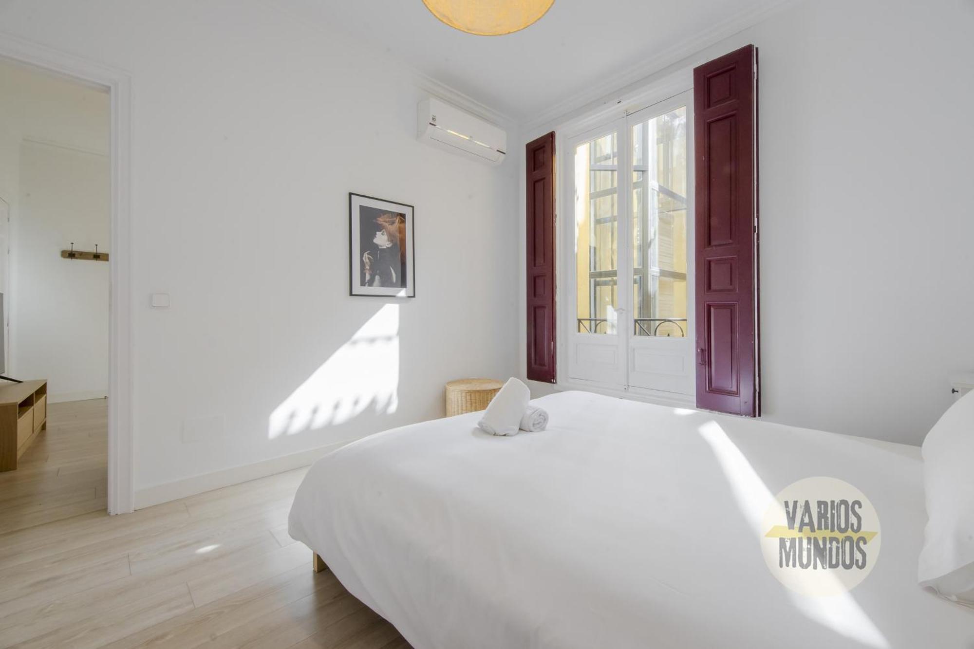 Elegant Apt Para 4Pax En Las Letras-Cortes มาดริด ภายนอก รูปภาพ